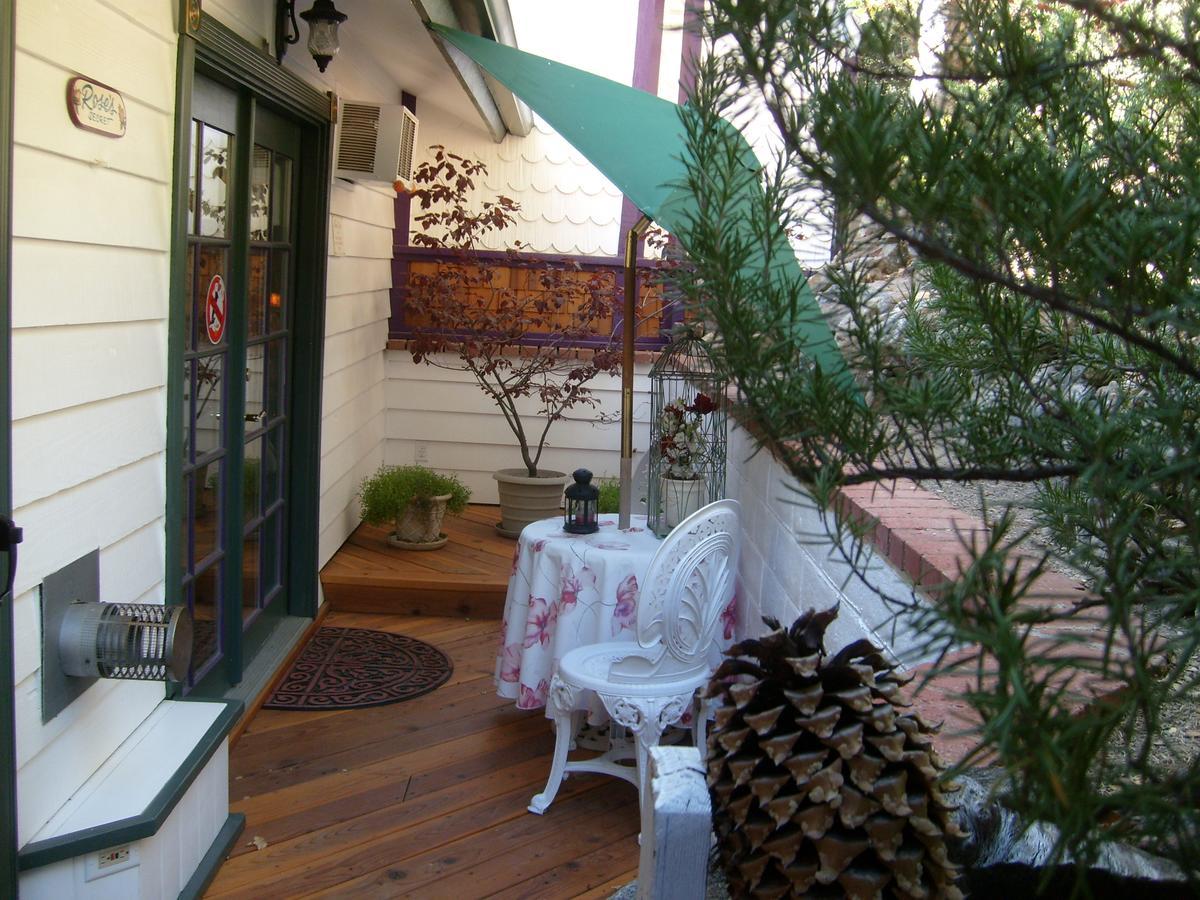 Wikiup Hummingbird Hotel Julian Exterior photo